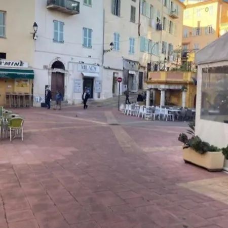 Апартаменты Charmant 2 Pieces Dans Centre De